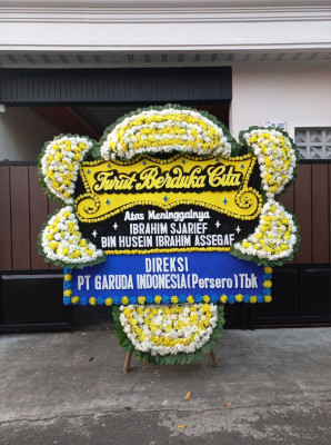 Papan Bunga Duka di Adian Koting